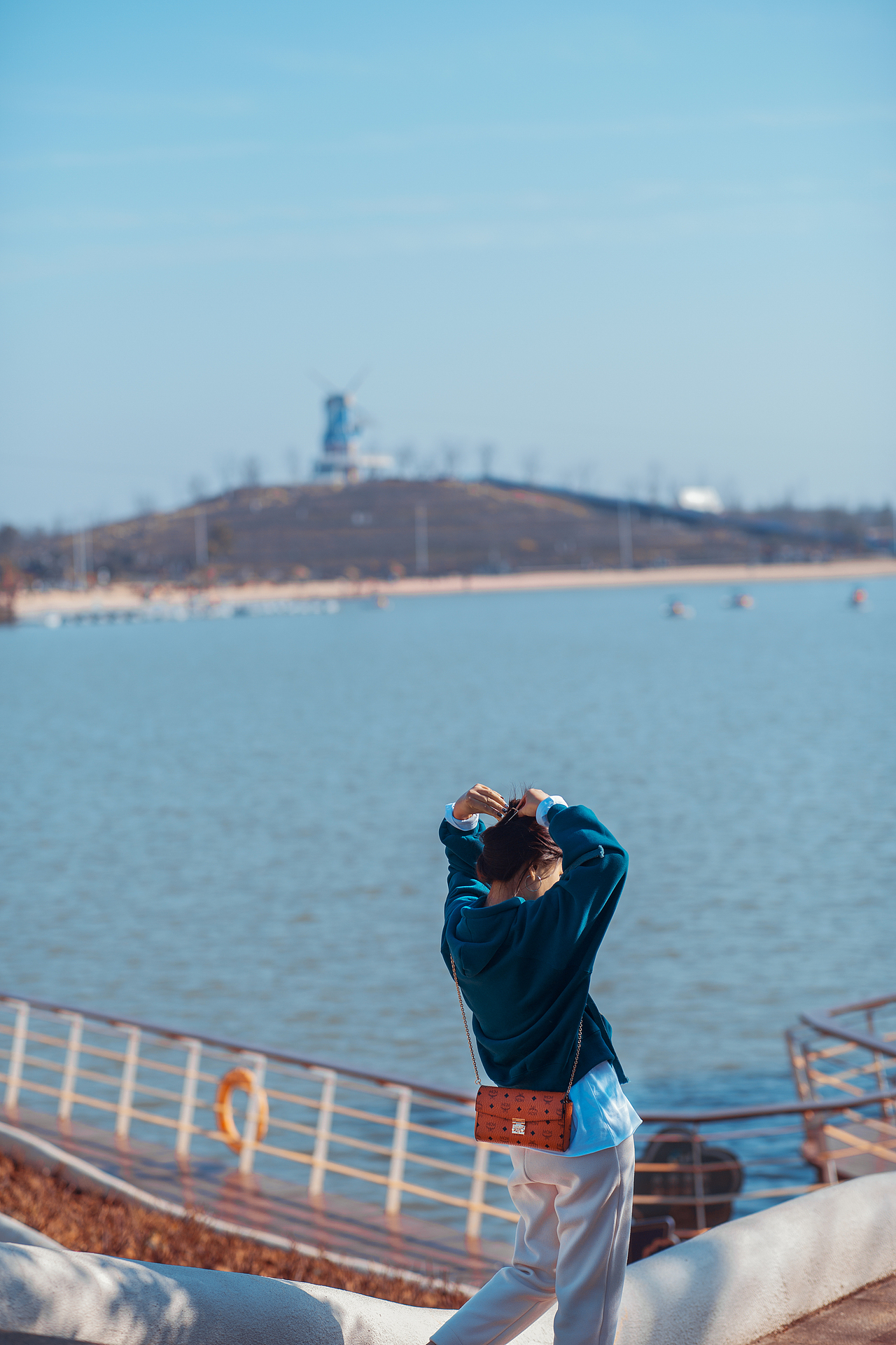 于小鱼 欧美风人像（图ZMjQ0MTU4NDY4） - 人像摄影 - 站酷设计师顾咕咕原创素材 - 站酷ZCOOL