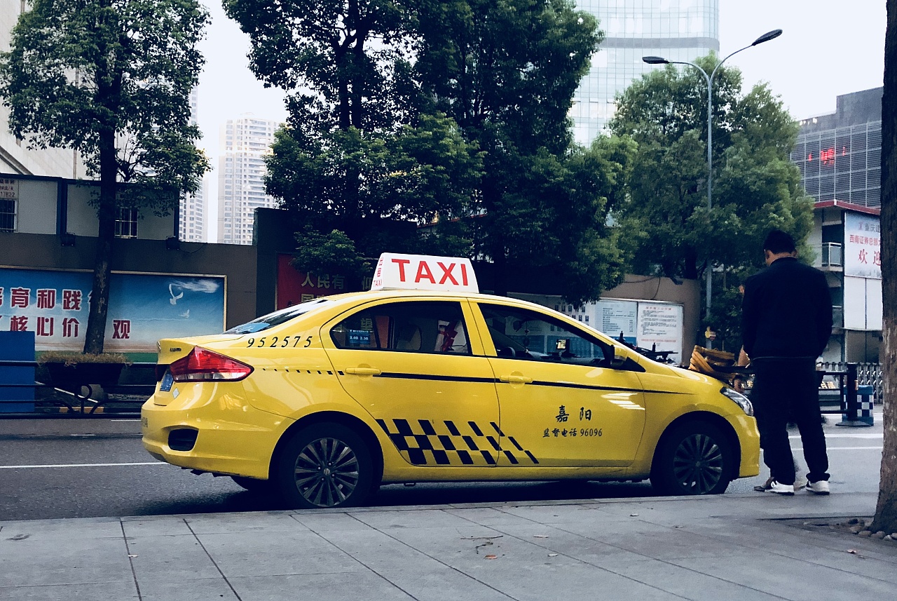 汽车租车海报-汽车租车海报模板-汽车租车海报设计-千库网