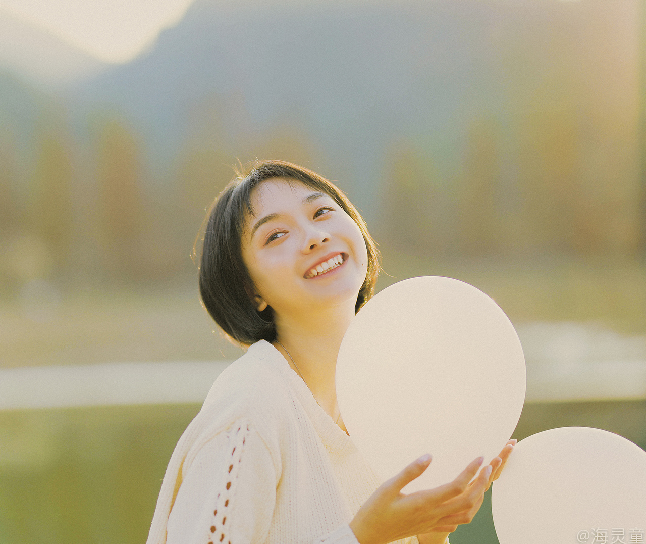 《暖秋遛猫记》