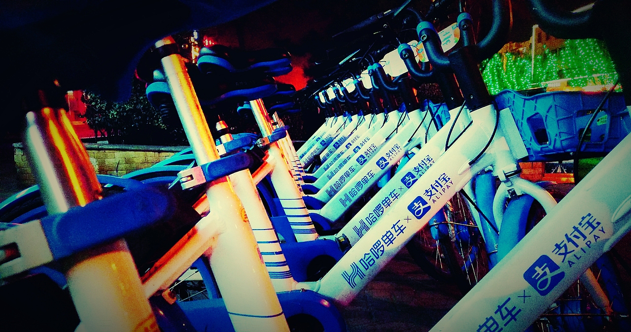 分享收藏作品信息创作时间2020/03/07宋祖儿《上城士》摄影-时尚/艺术