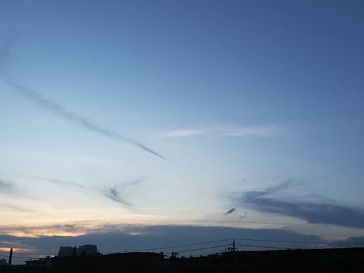 天空（個(gè)人主頁(yè)-ZNTU0NDI4NTY=） - 風(fēng)光攝影 - 站酷設(shè)計(jì)師隨心所欲的原創(chuàng)素材 - 站酷ZCOOL