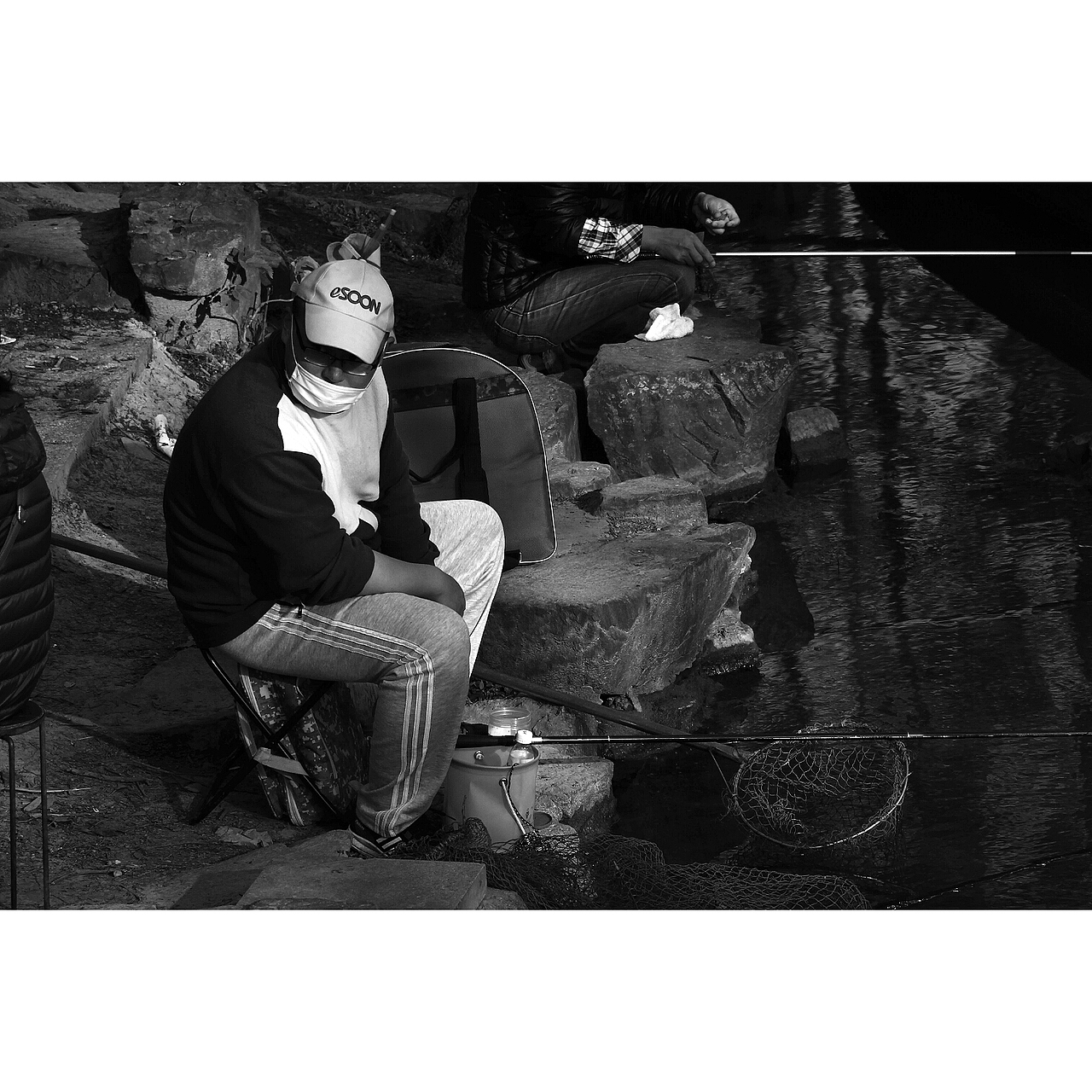 疫情下的人们（图ZMjE5MzM0NTAw） - 人文/纪实摄影 - 站酷设计师溜直的一个弯原创素材 - 站酷ZCOOL