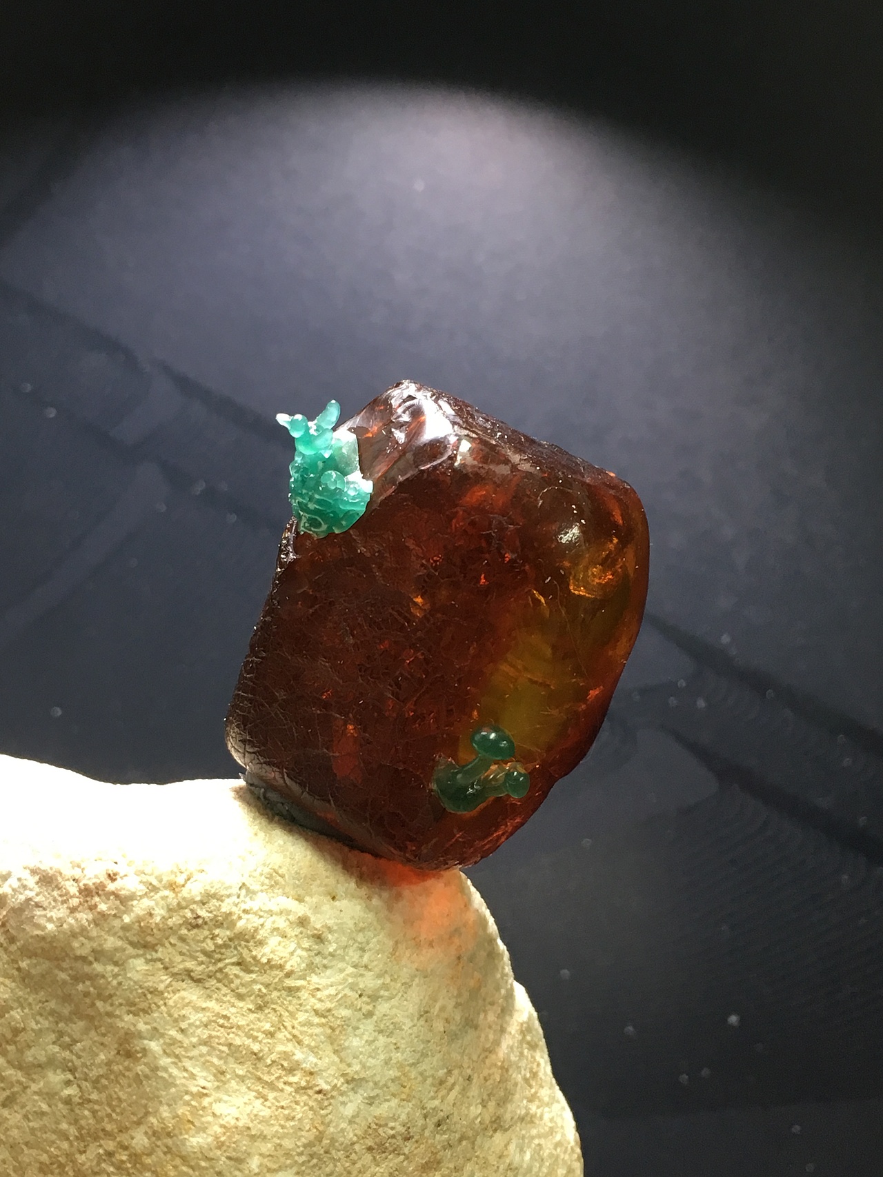 MINJUN的新设计《吹吹风》（图ZMTM4ODExMDI0） - 首饰设计 - 站酷设计师MINJUN珠宝设计原创素材 - 站酷ZCOOL