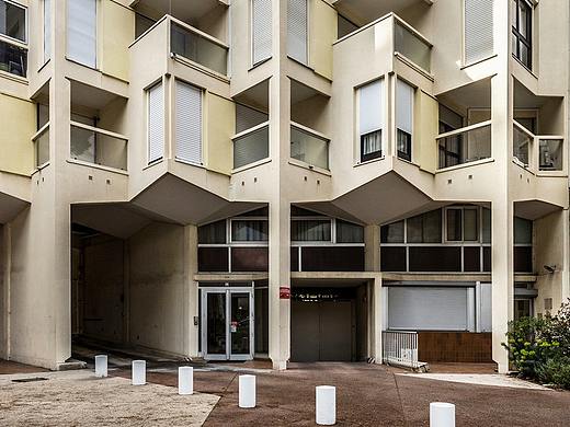 把几何图形复制粘贴，一座建筑就诞生了