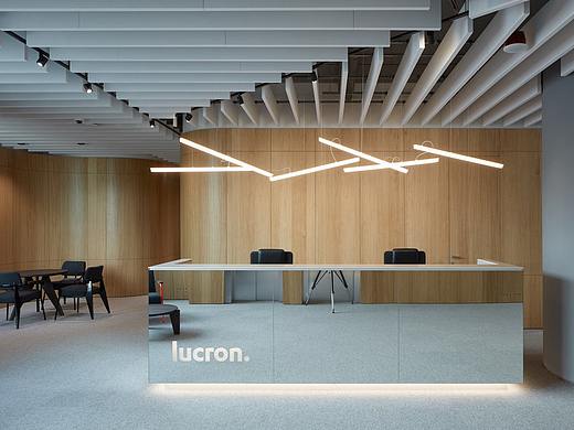 LUCRON 办公空间设计