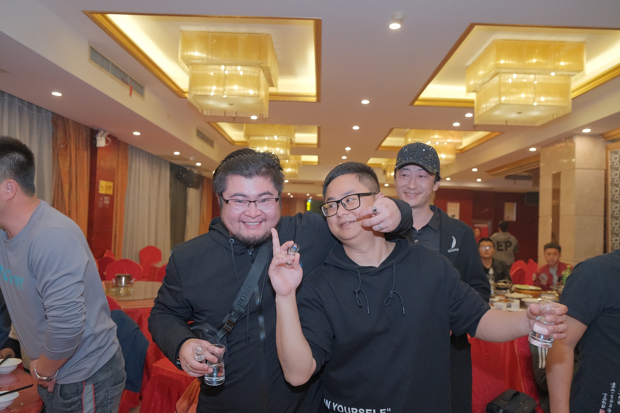《百岁画翁-易图境》-开机-杀青（图ZMjMwOTY1Mjg0） - 人像摄影 - 站酷设计师六月爸爸原创素材 - 站酷ZCOOL