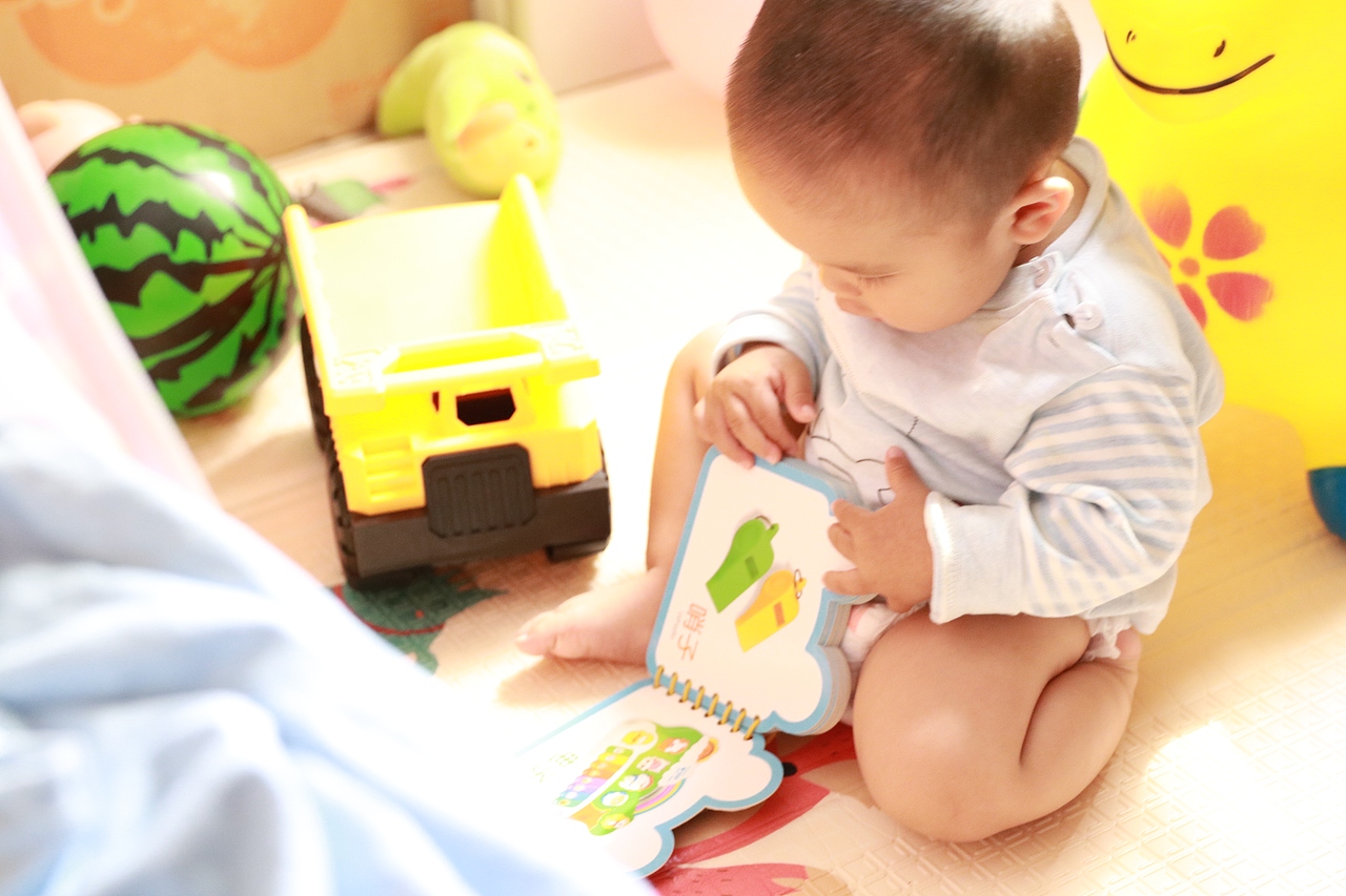 和小鹿（图ZMjMxNzE1NTY4） - 人像摄影 - 站酷设计师秋秋620原创素材 - 站酷ZCOOL