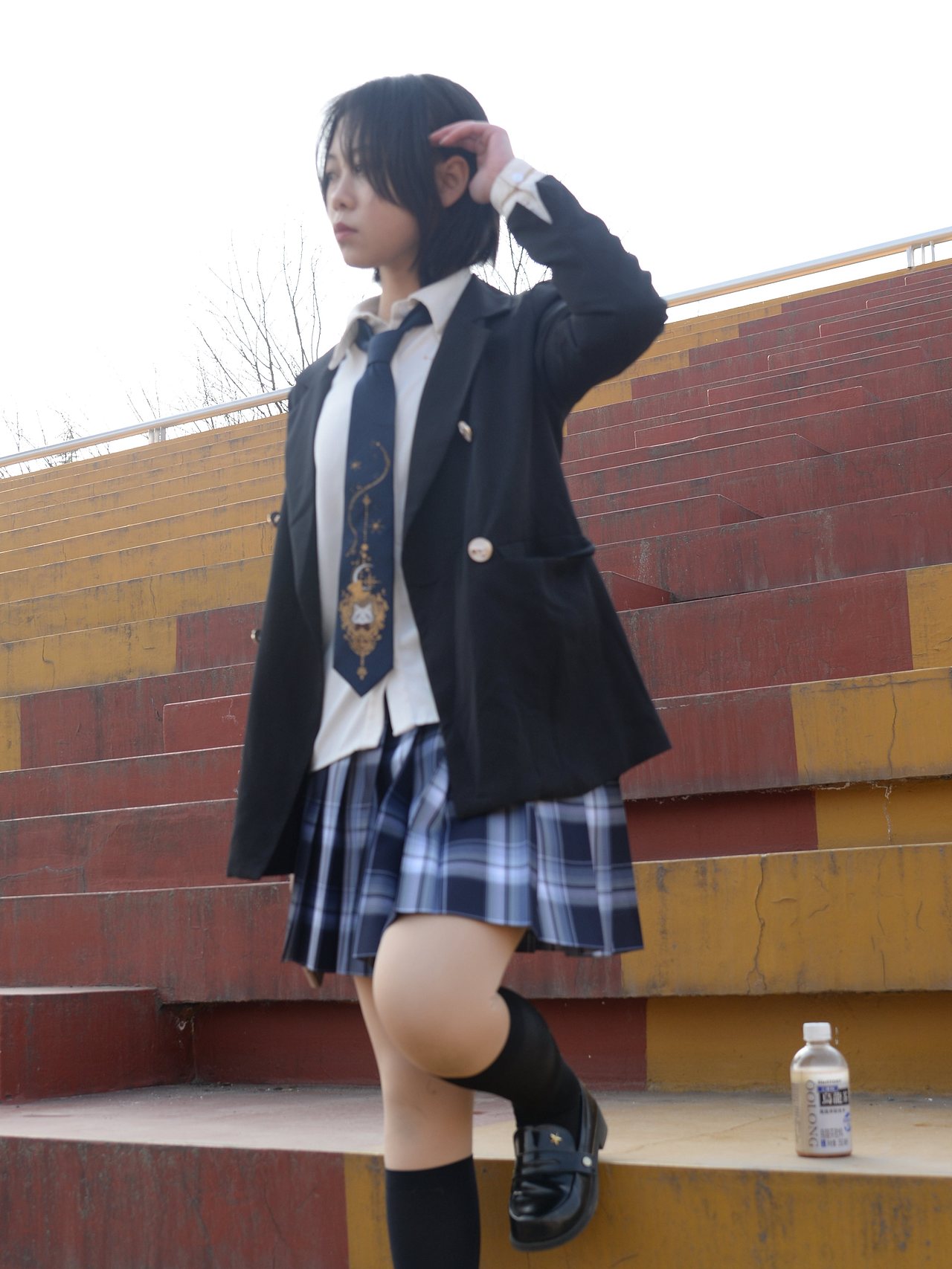 【校园约拍】阳光jk（图ZMzcyNjk2OTYw） - 人像摄影 - 站酷设计师爱西安的摄影师原创素材 - 站酷ZCOOL