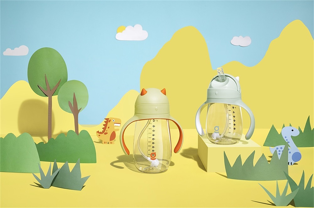 日本品牌GERM格沵儿童学饮杯 创意画面拍摄（图ZMTY2NzIzNzk2） - 产品摄影 - 站酷设计师来菲视觉HR原创素材 - 站酷ZCOOL