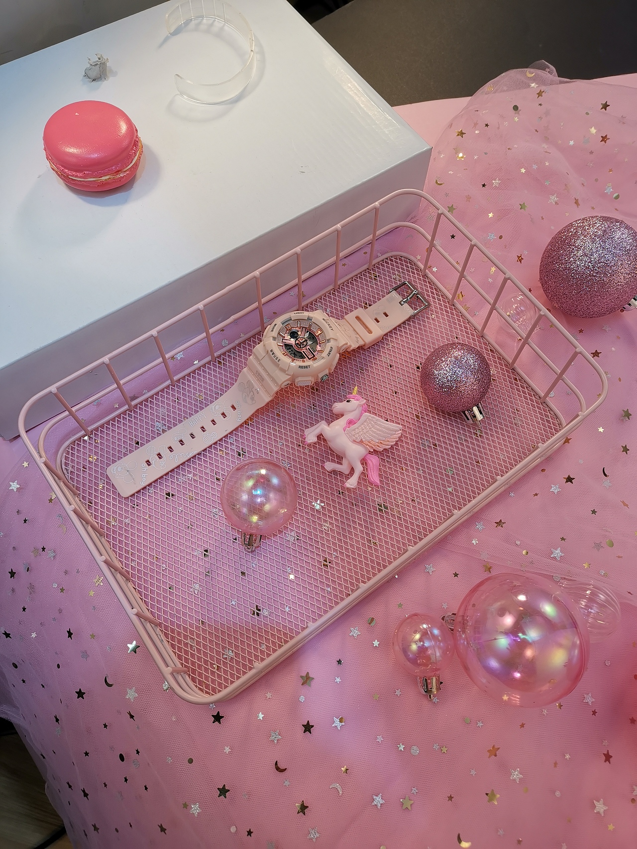 少女系运动手表拍摄（附拍摄花絮）（图ZMjMxMzAxMjg0） - 产品摄影 - 站酷设计师摄影师墨鱼原创素材 - 站酷ZCOOL