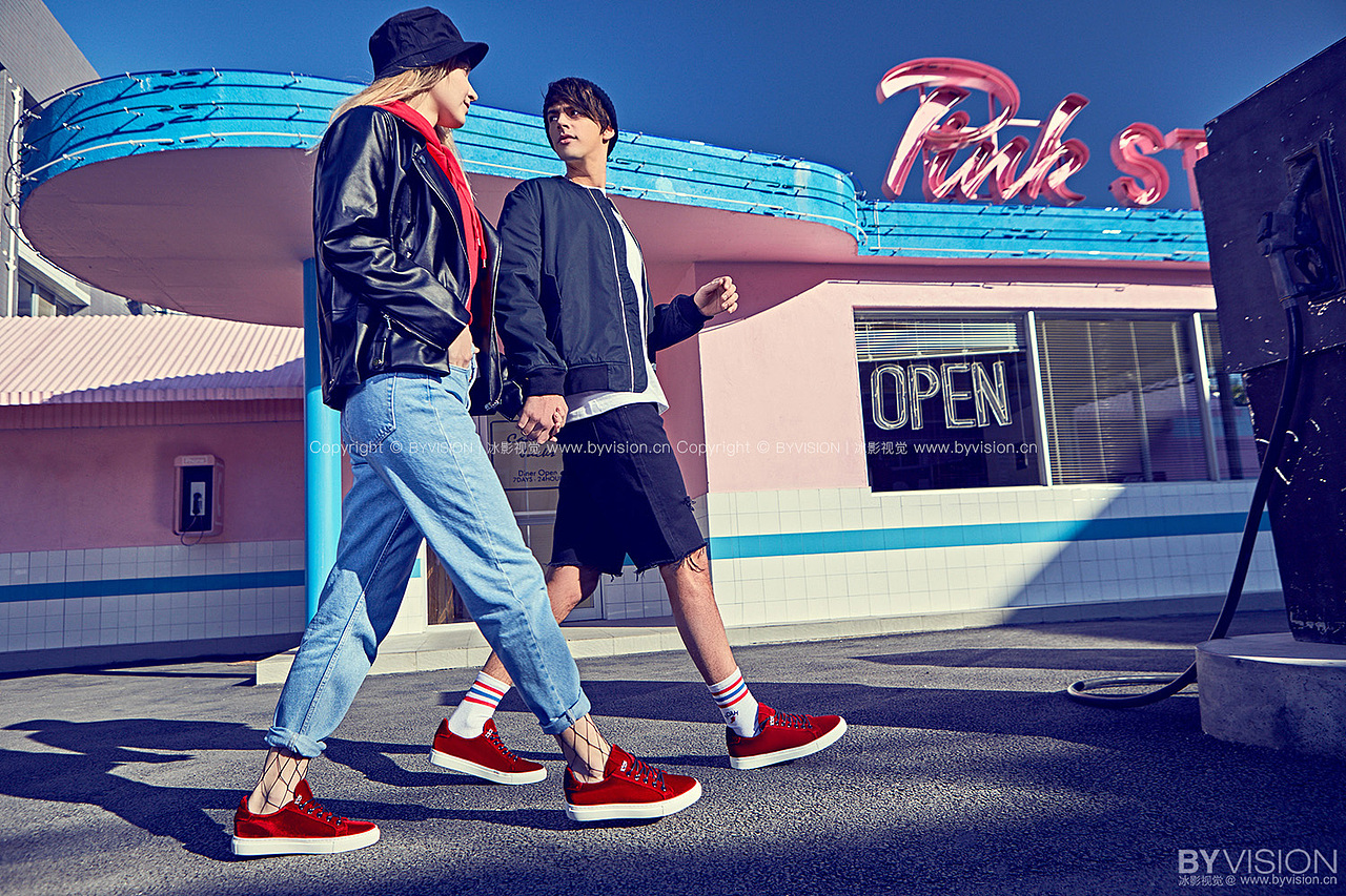 鞋子品牌广告摄影（图ZMjIyNjM4NzQ4） - 产品摄影 - 站酷设计师冰影视觉摄影原创素材 - 站酷ZCOOL