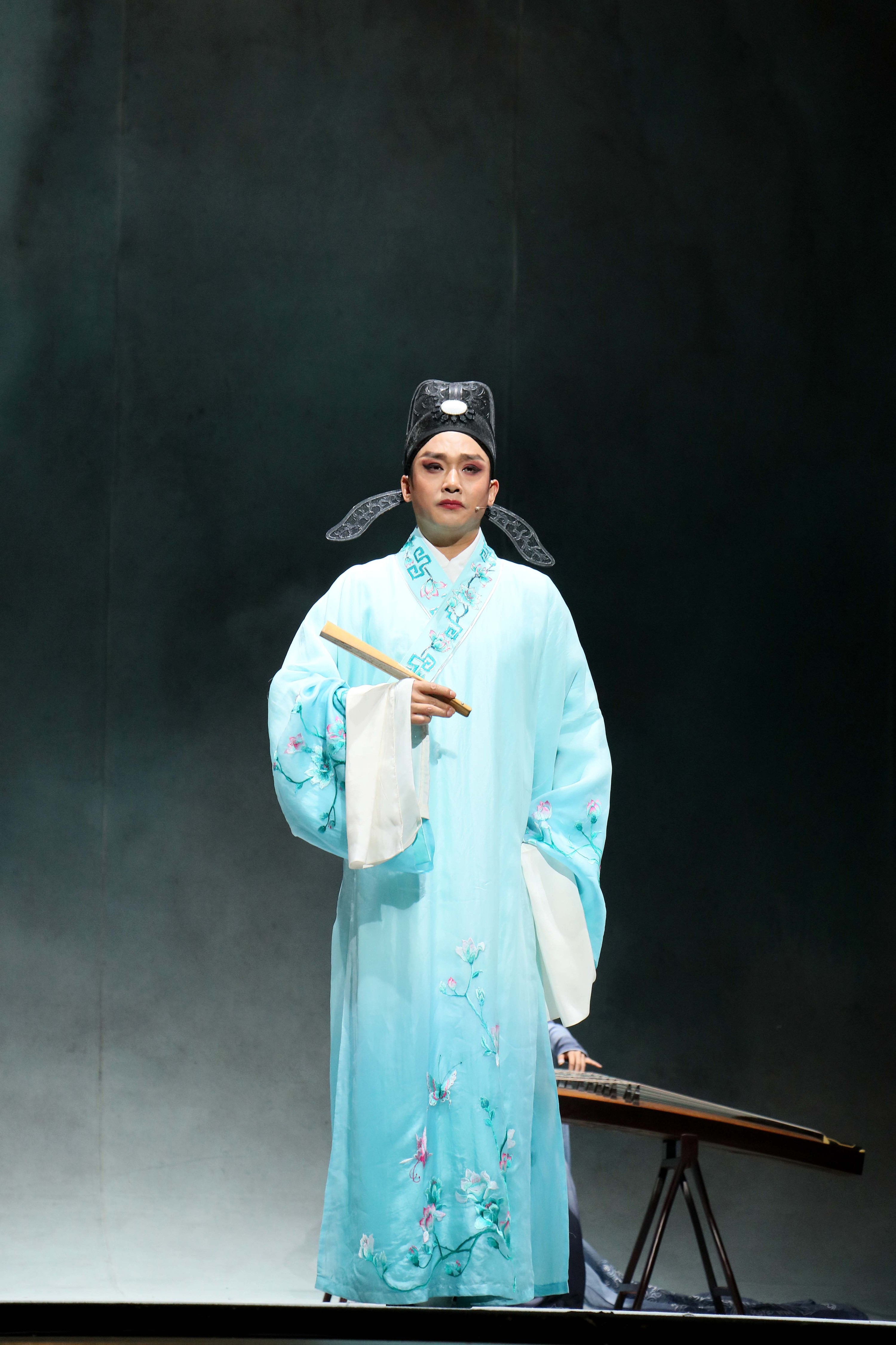 黄梅戏音乐会《唐诗宋词》舞台剧照