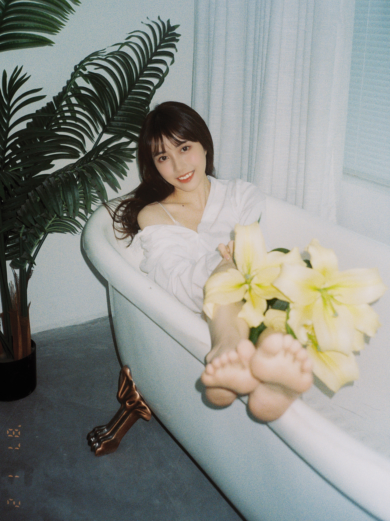 工作室日常胶片直闪记录（图ZMjg3NDk1NDUy） - 人像摄影 - 站酷设计师ARTLee小杰原创素材 - 站酷ZCOOL