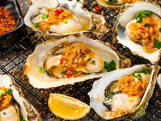 海鲜烧烤拍摄（烧烤，海鲜，生蚝，中餐，美食摄影）