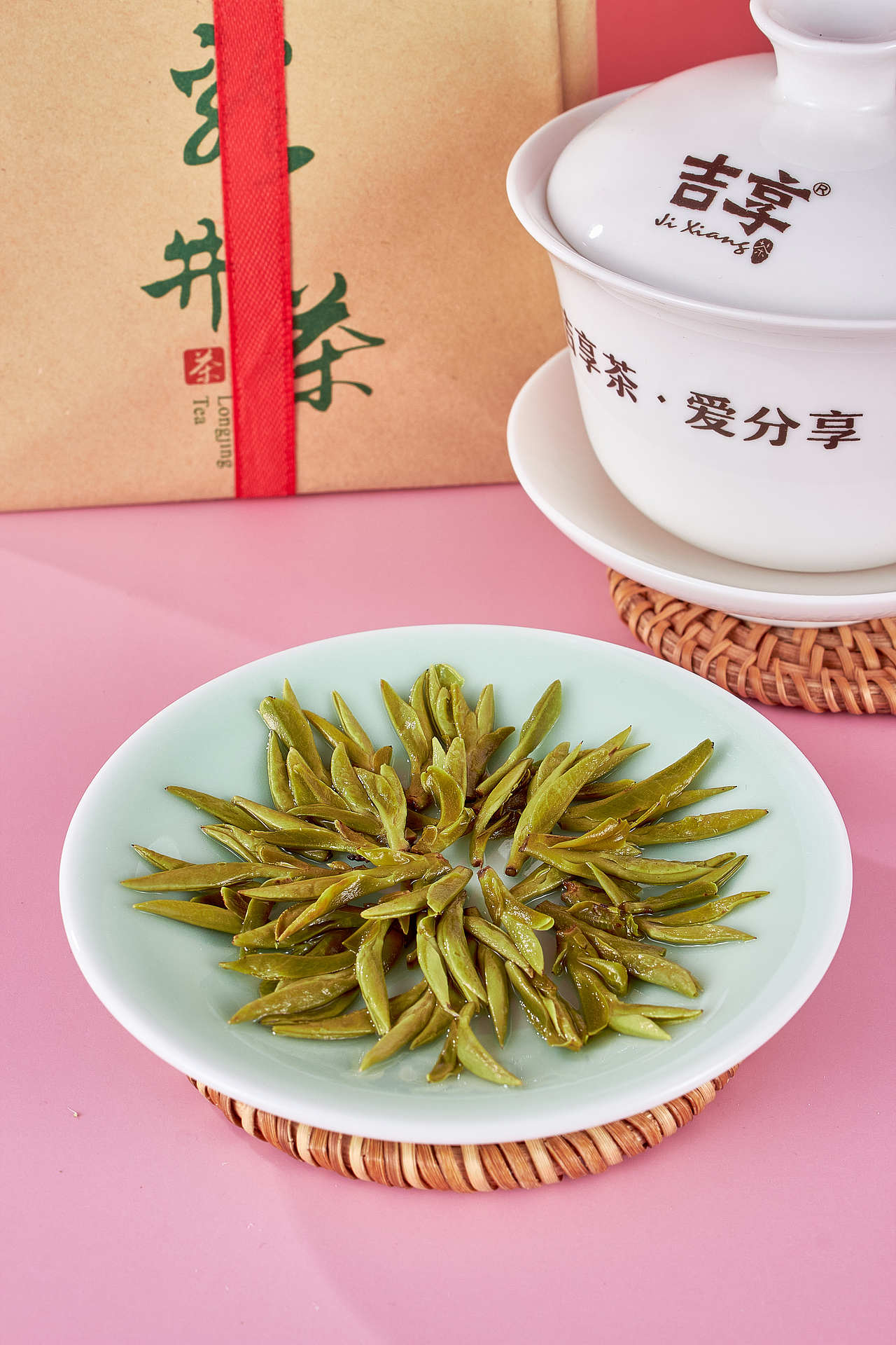 春茶精品龙井茶（图ZMjk3NDUzMjc2） - 产品摄影 - 站酷设计师团子产品摄影原创素材 - 站酷ZCOOL