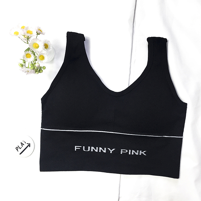 4月服装棚拍:静物、平铺图