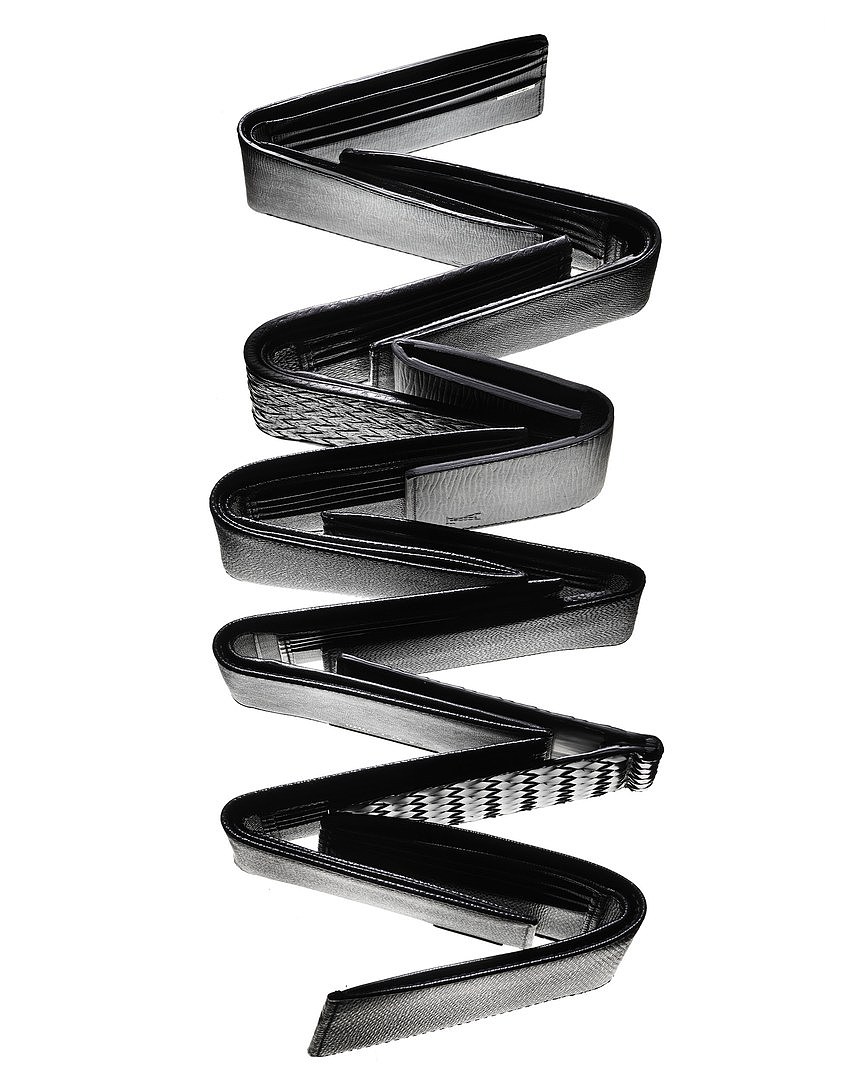 高端皮鞋、皮具创意拍摄（图ZNTUyNzA0NzY=） - 产品摄影 - 站酷设计师MOMA设计原创素材 - 站酷ZCOOL