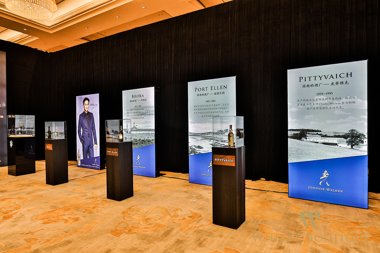 JOHNNIE WALKER尊尼获加 X 大湾区 蓝牌威士忌插画设计（图ZMTg3NjU3Mjky） - 包装 - 站酷设计师李耀辉TONG原创素材 - 站酷ZCOOL