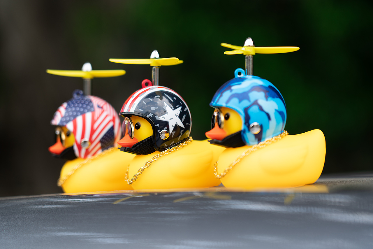 每天都要快乐鸭