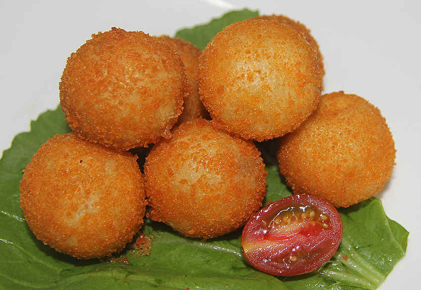 餐厅,原片,炸鸡米花,炸鸡块,炸菠芋球,炸红豆饼