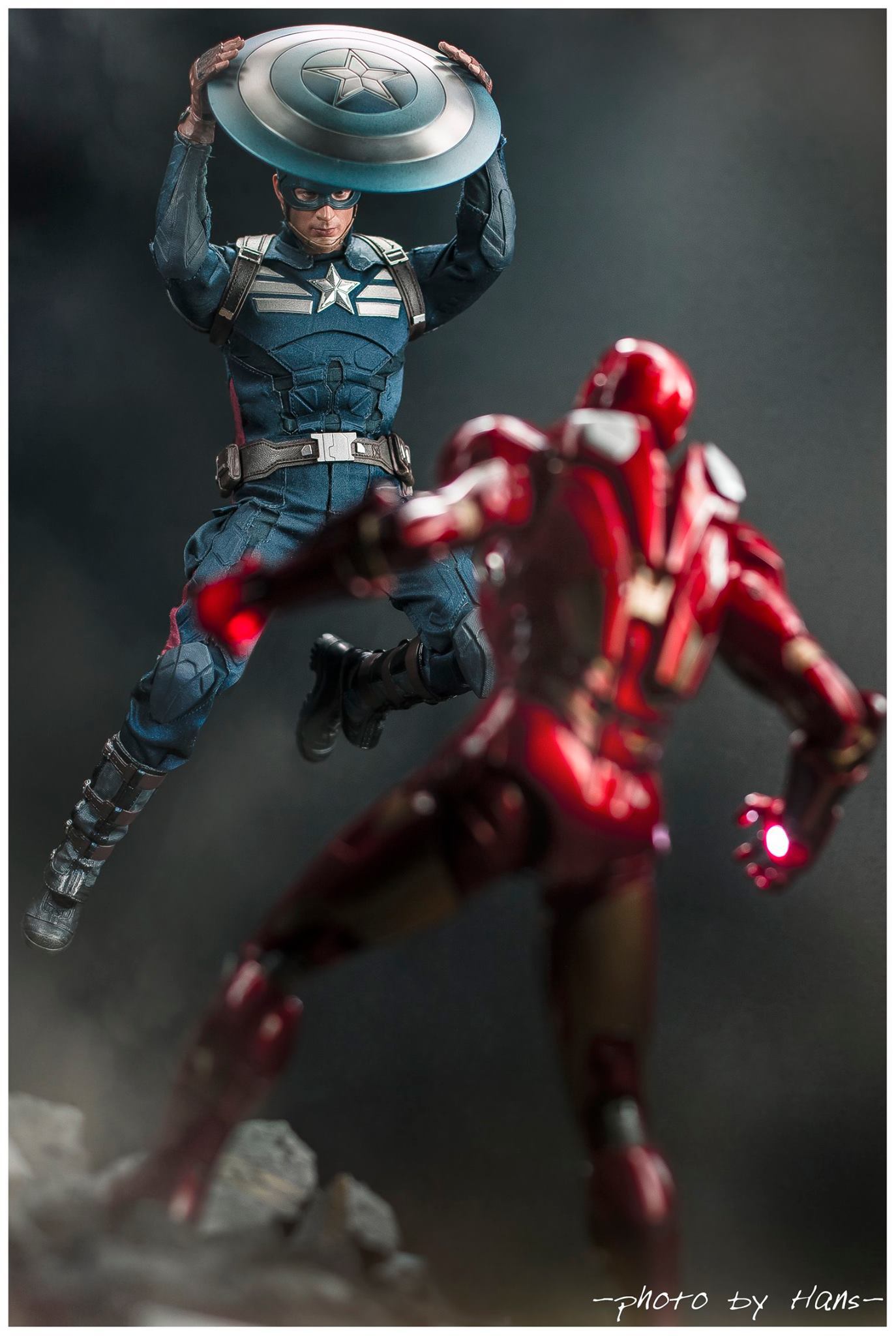 hot toys- 钢铁人 & 美国队长