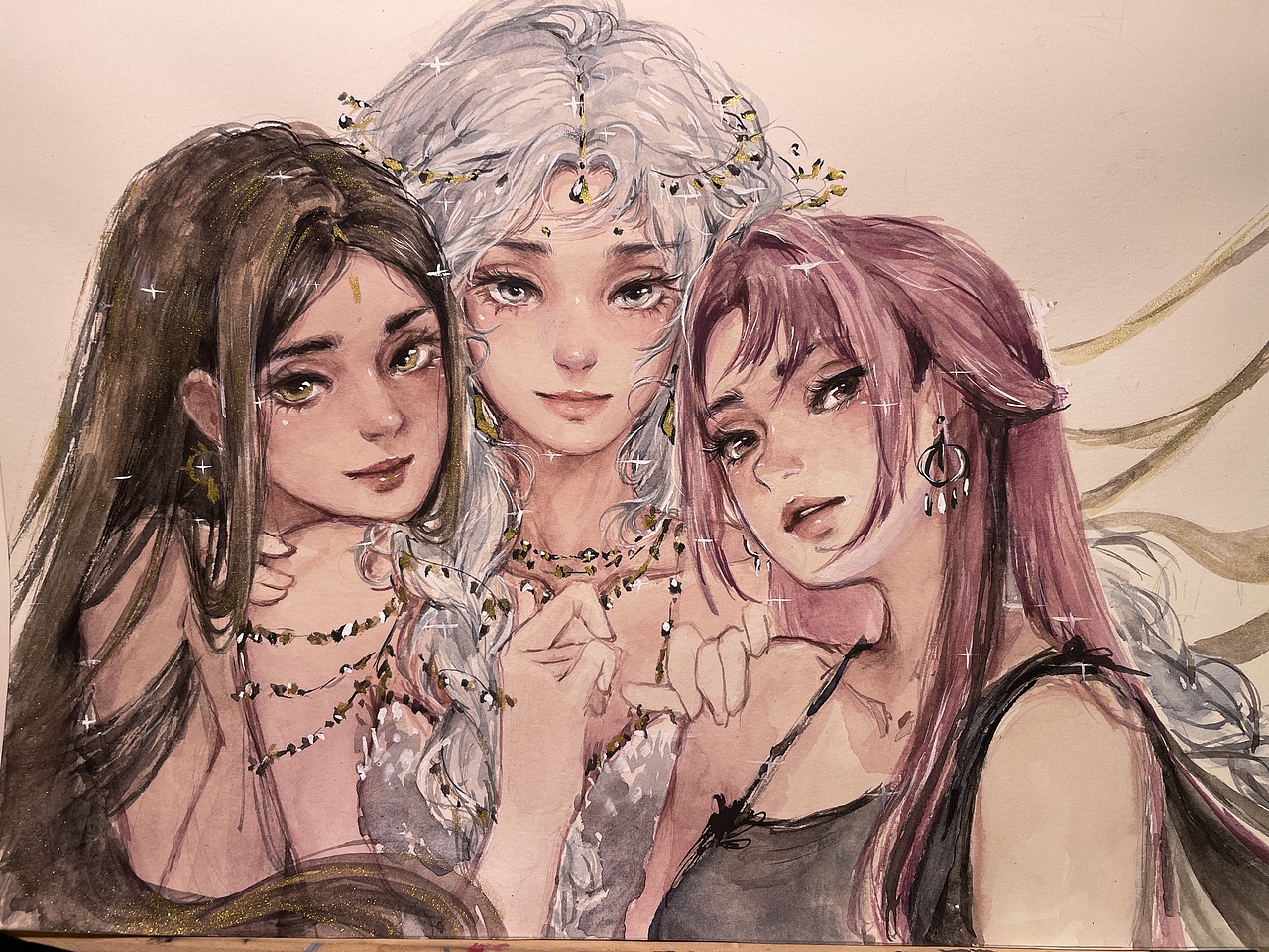 原创三位小美人您慢用