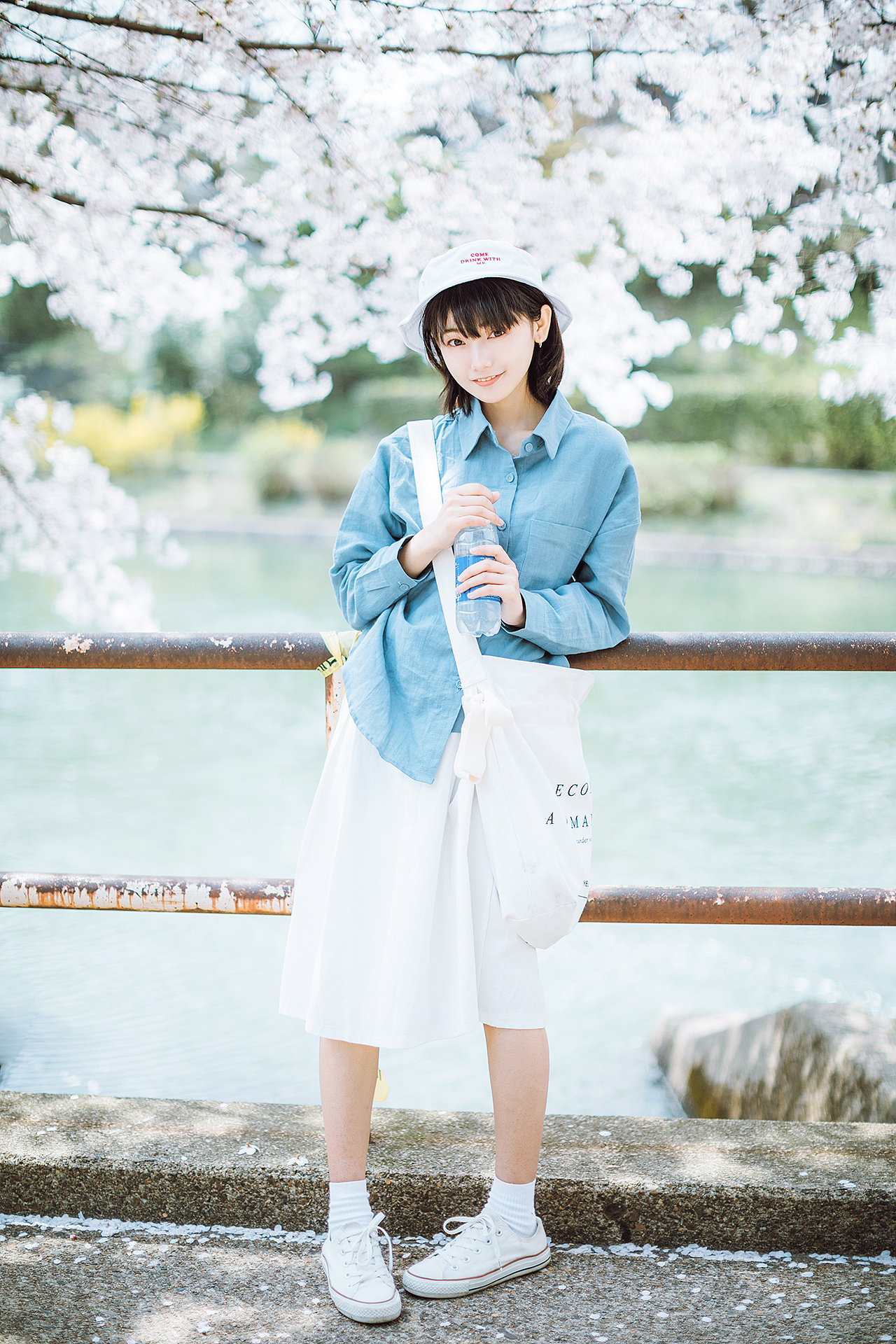 走走停停的铃铛（图ZMTEyMzQxNzIw） - 人像摄影 - 站酷设计师阿牧AMS原创素材 - 站酷ZCOOL