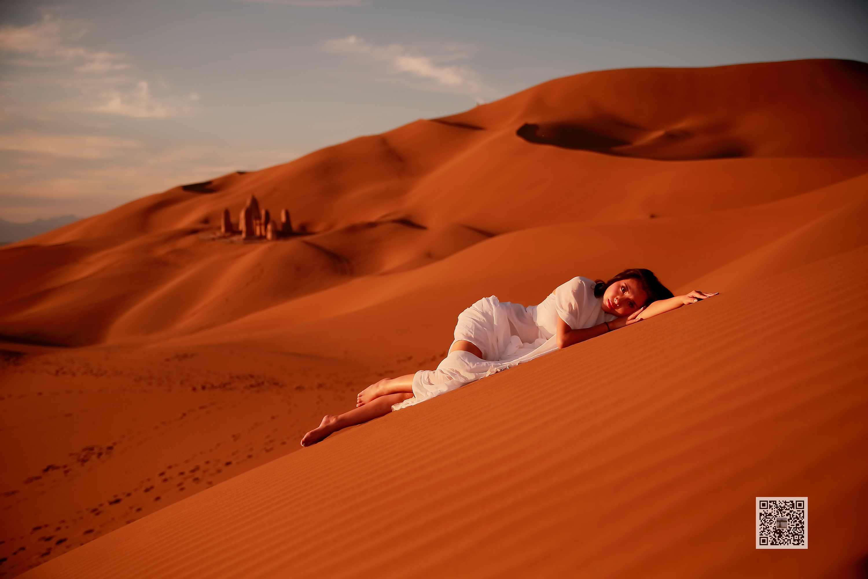 在沙漠中拍照穿的超好看（上镜）的衣服有哪些风格？ - 知乎