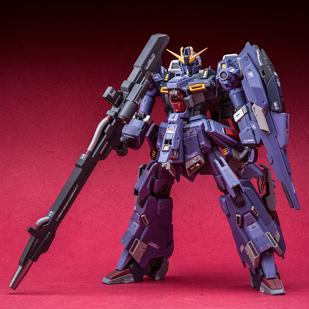 Z系合体特化机型--里歇尔高达