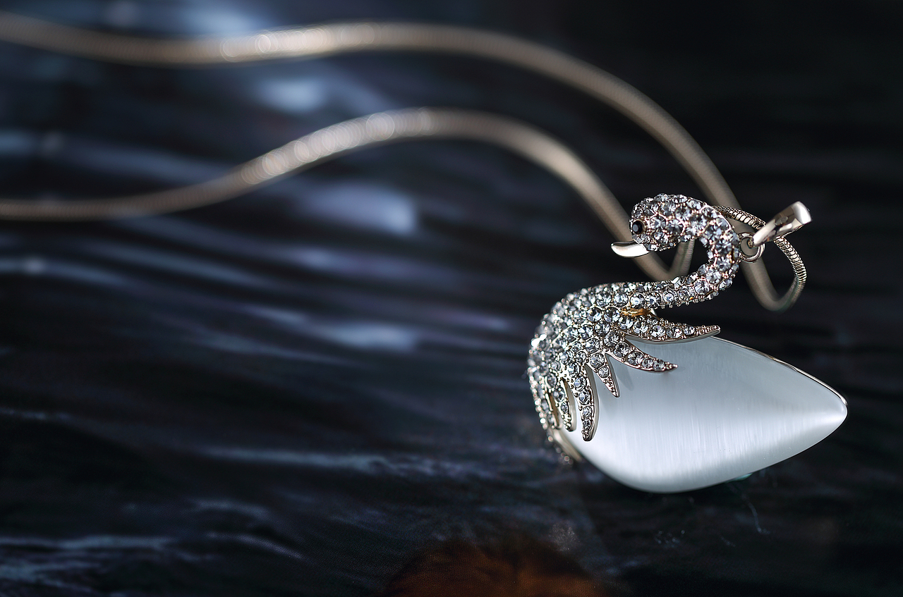 首饰场景（图ZOTE2MDEzNzY=） - 产品摄影 - 站酷设计师my1994原创素材 - 站酷ZCOOL