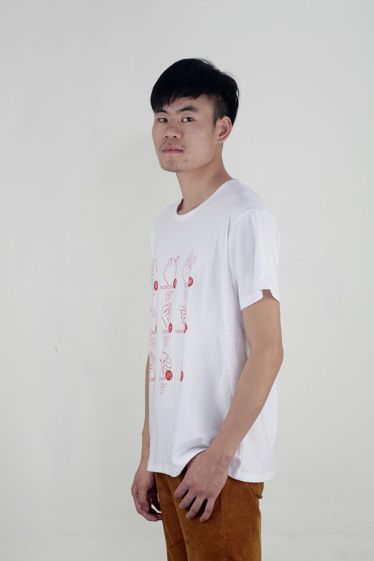 手-主题设计-囚牛杂志（图ZMTYzNzQyODA=） - 概念设定 - 站酷设计师大圣DS原创素材 - 站酷ZCOOL