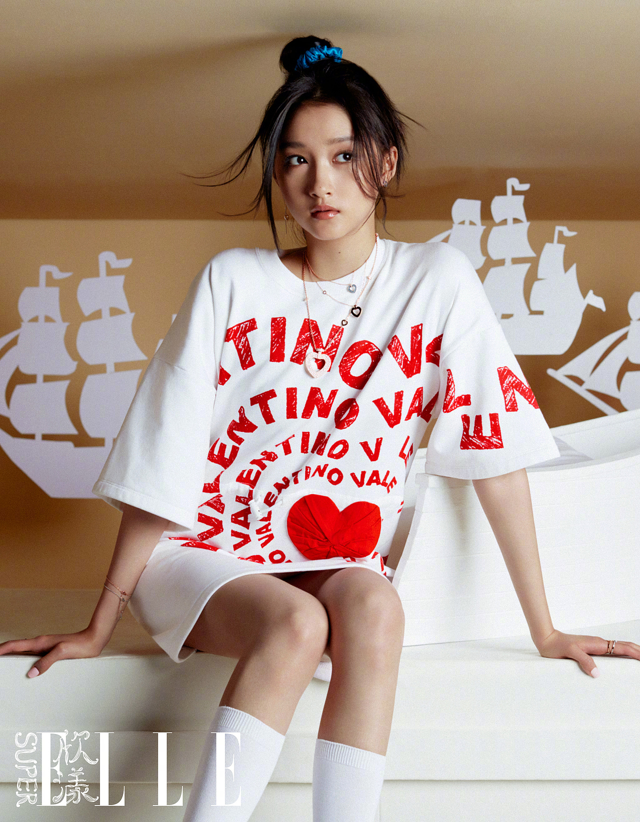 关晓彤 X《欣漾SuperELLE》封面大片美术企划