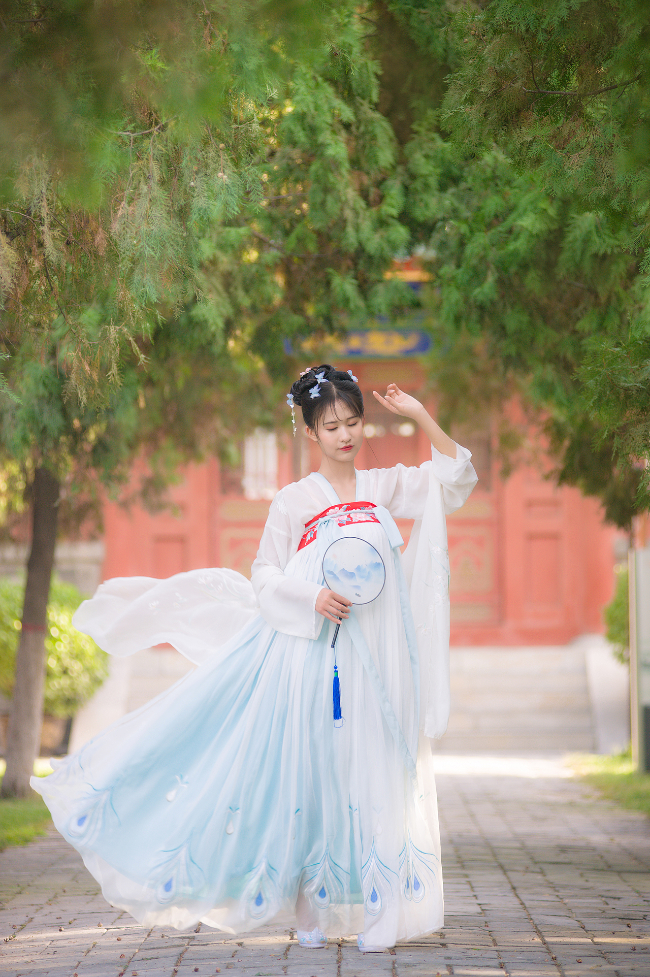 如花美眷,似水流年