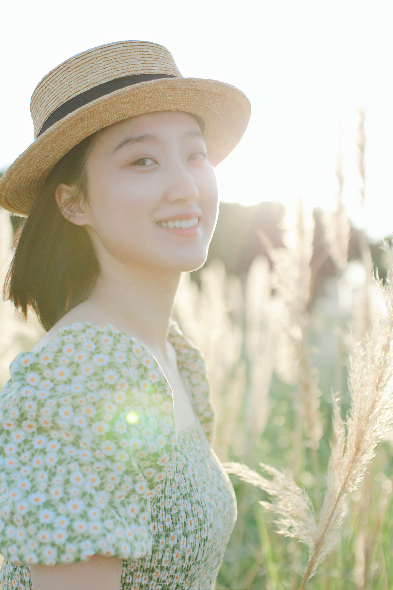 夏末の风 ——（图ZMjczNjAwMjgw） - 人像摄影 - 站酷设计师一串白团子原创素材 - 站酷ZCOOL