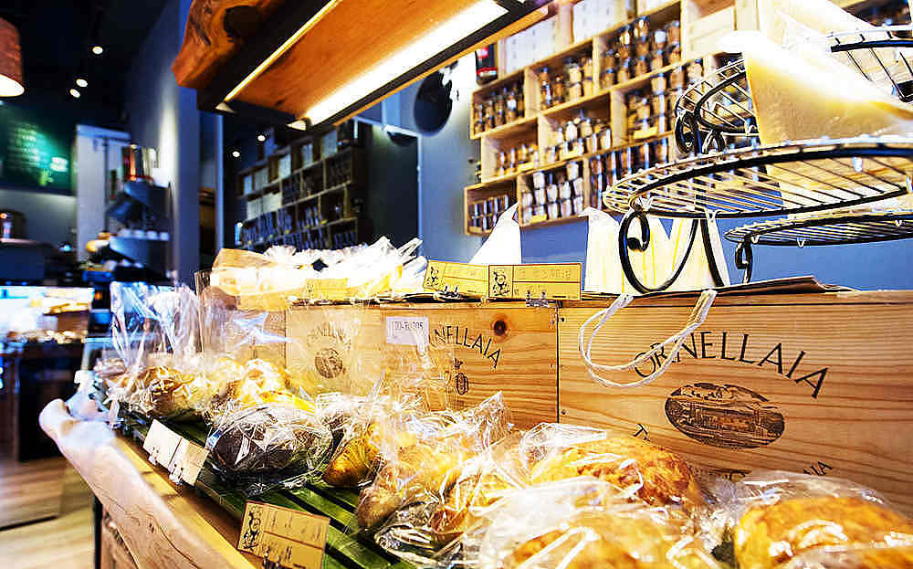 郑州手感烘焙面包店装修公司设计案例（图ZMjUxMDExNzE2） - 酒店餐饮设计 - 站酷设计师金博大建筑装饰原创素材 - 站酷ZCOOL