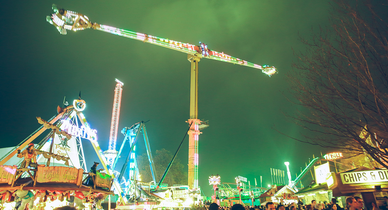 伦敦海德公园圣诞游乐场