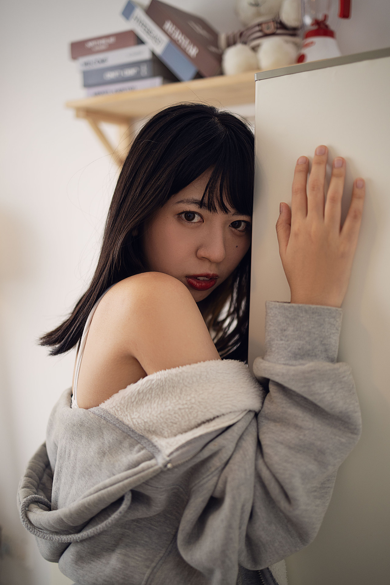 三吉【EOS R+RF35 1.8】（图ZMjY0MTU0MDM2） - 人像摄影 - 站酷设计师良俊原创素材 - 站酷ZCOOL