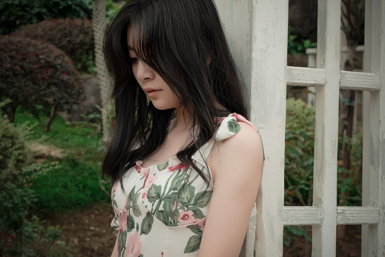 “以前你说很喜欢这里”（图ZMjUyOTg5ODMy） - 人像摄影 - 站酷设计师陈_XIANSHENG原创素材 - 站酷ZCOOL