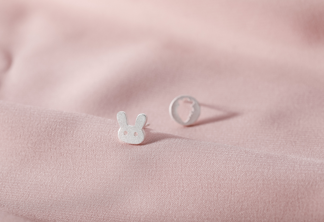 银饰品耳钉耳环首饰拍摄/电商静物产品拍照/小清新饰品