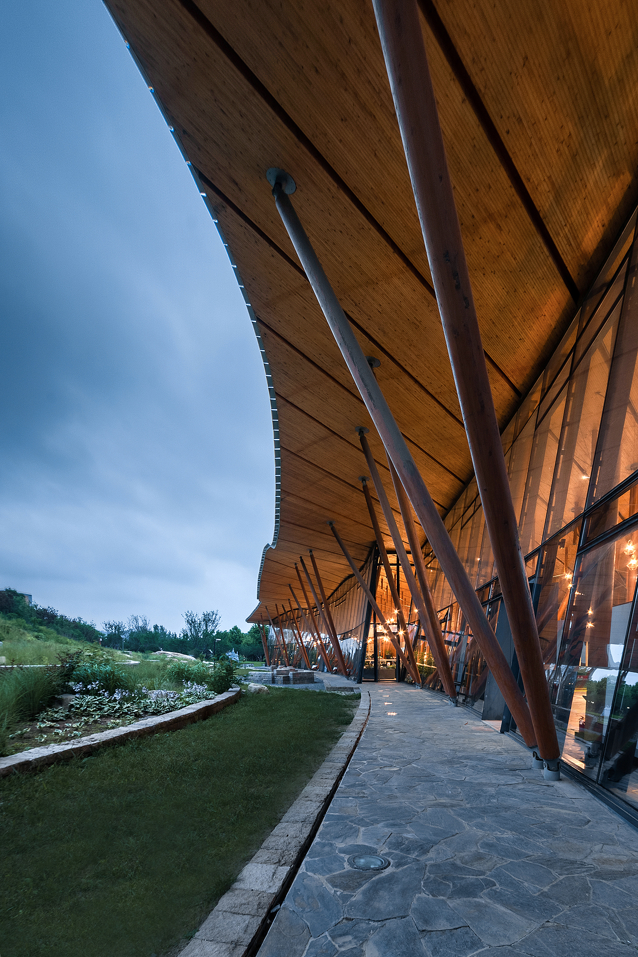 建筑摄影｜万科青岛小镇游客中心（图ZMjMyNDA1MDUy） - 环境/建筑摄影 - 站酷设计师建筑摄影师文沛原创素材 - 站酷ZCOOL