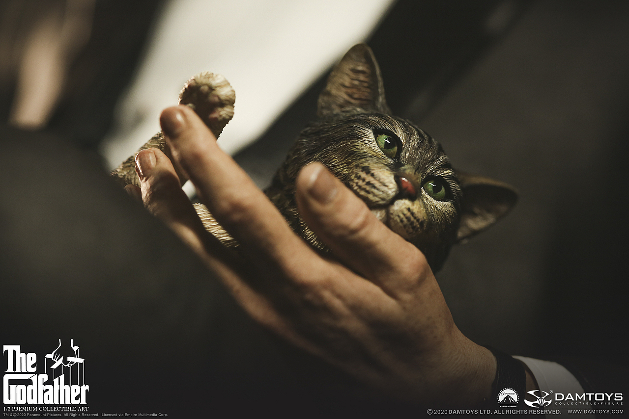 《教父》1972版维托·安杜里尼·柯里昂一比三全身雕像