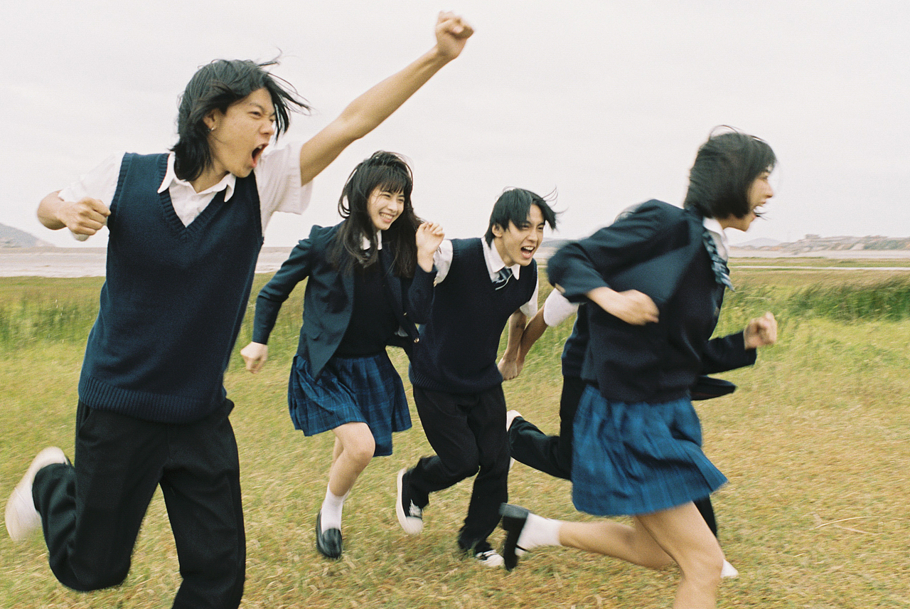 闪光（图ZMjQxODUzMzQw） - 人像摄影 - 站酷设计师徐八喵原创素材 - 站酷ZCOOL