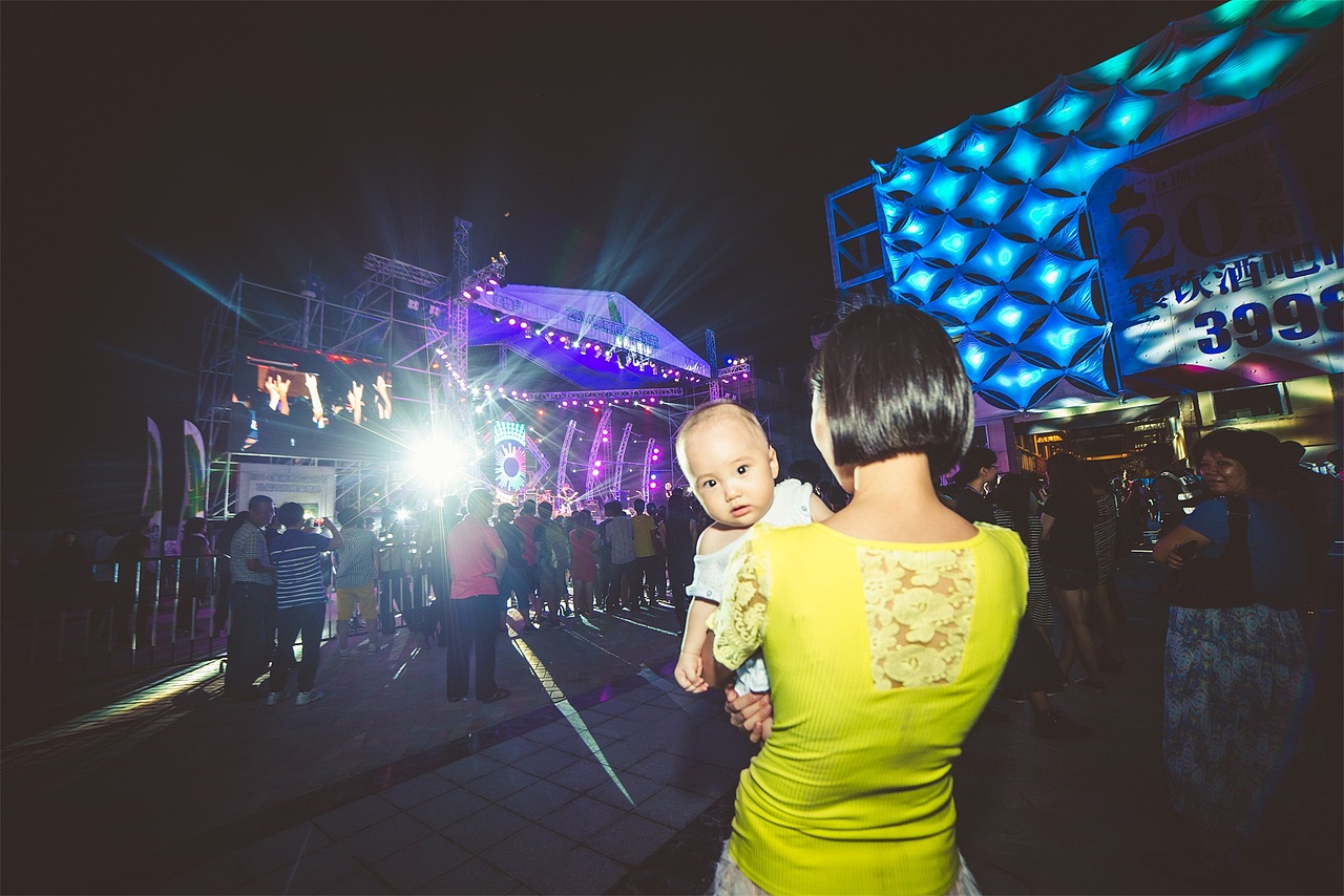 美丽南方音乐节（图ZMjA3MjM2OTI=） - 人像摄影 - 站酷设计师凹凸蜀黍原创素材 - 站酷ZCOOL