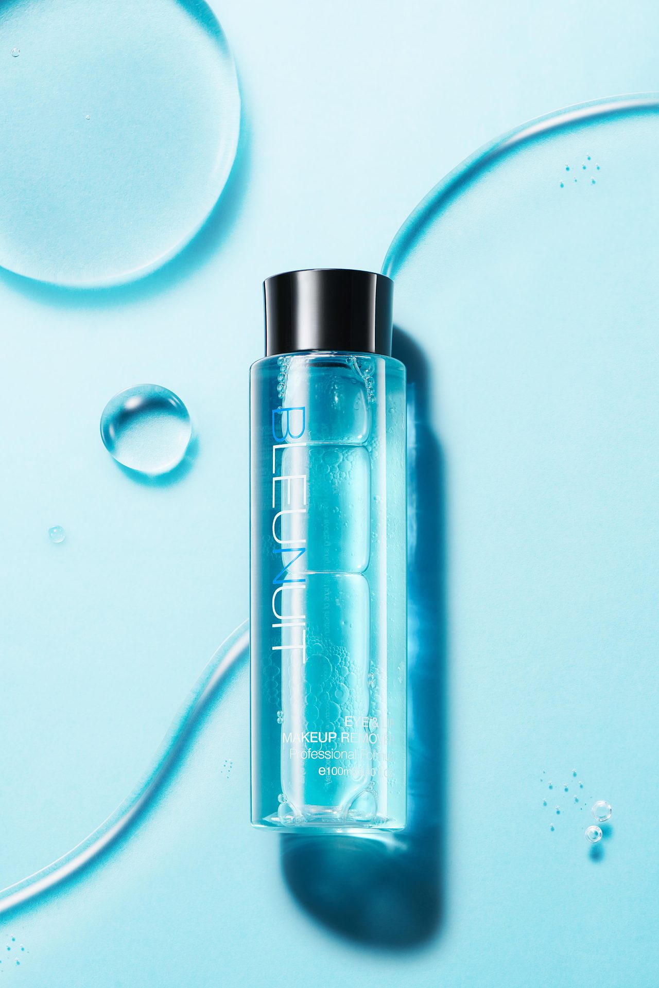 卸妆水小场景（图ZMjgzMTAzMTQw） - 产品摄影 - 站酷设计师俊生h原创素材 - 站酷ZCOOL