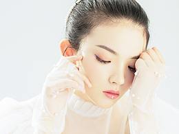 美女