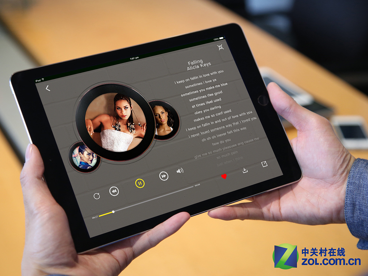 iPad音乐界面设计（图ZOTM3Mjg3NDA=） - APP界面 - 站酷设计师多小哥原创素材 - 站酷ZCOOL