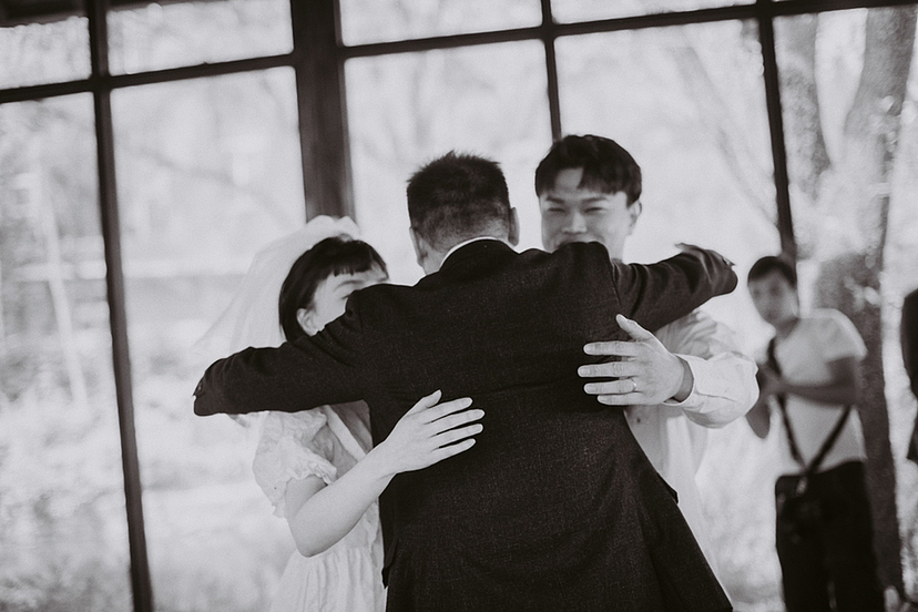 艺术家的婚礼 ｜ 朱雀不（图ZMzQ0NTkwNjYw） - 婚礼摄影 - 站酷设计师朱雀不原创素材 - 站酷ZCOOL