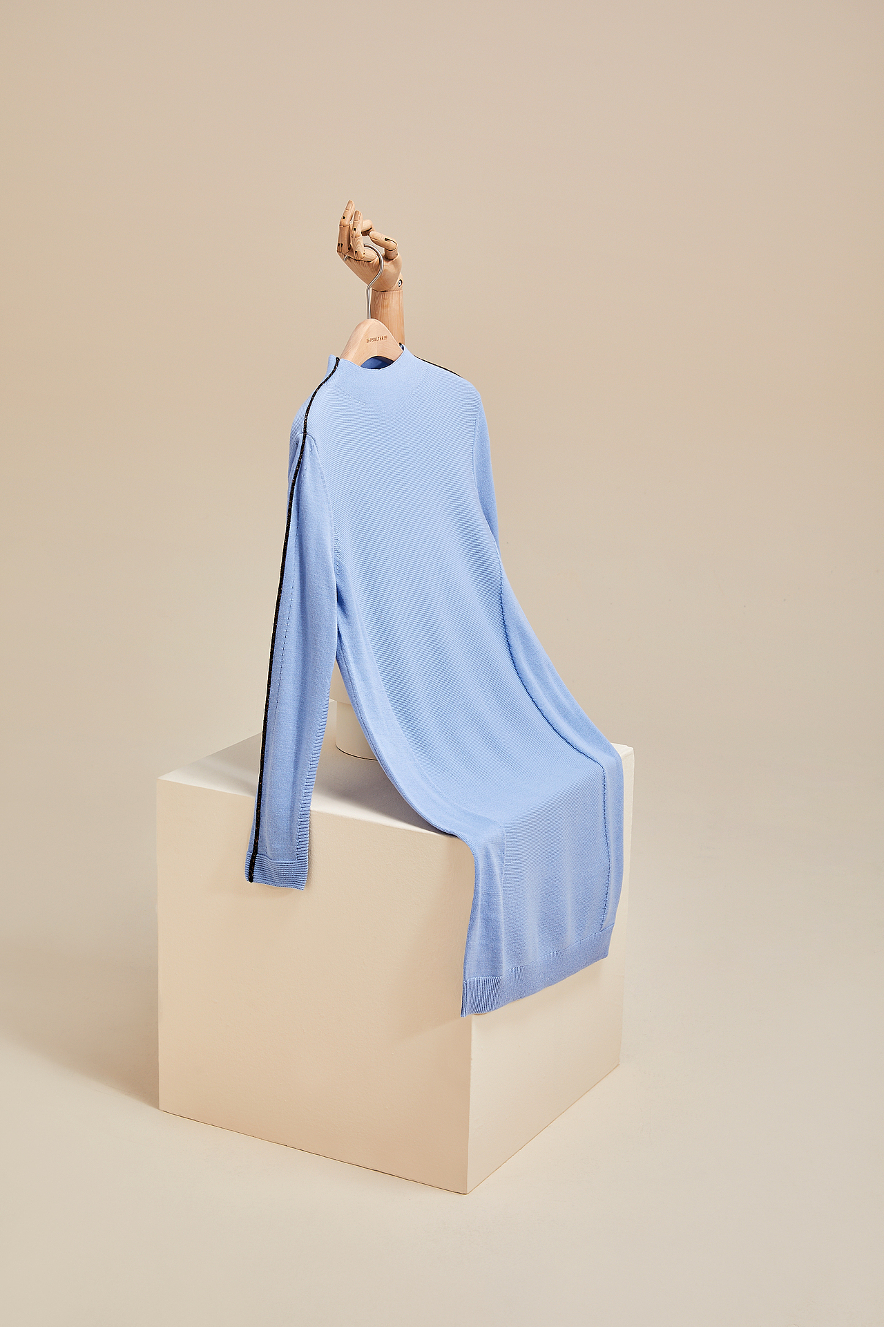 形尚|时尚女装静物拍摄（图ZMjMyNjMwNDE2） - 产品摄影 - 站酷设计师Thinksun形尚摄影原创素材 - 站酷ZCOOL