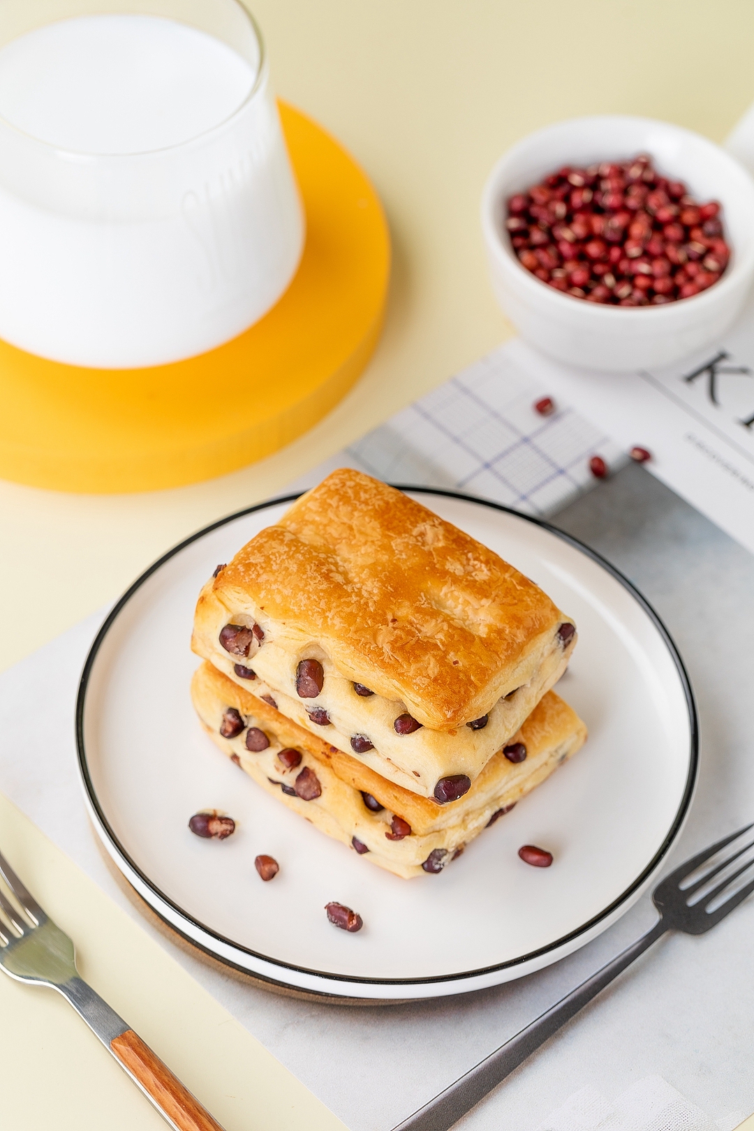 一组小蛋糕的拍摄| 八分青岛美食食品摄影（图ZMjYzMjYyNjIw） - 美食摄影 - 站酷设计师猫叔的空间原创素材 - 站酷ZCOOL