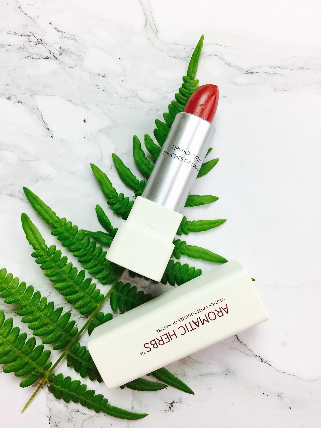 五月手机静物摄影洗护产品口红彩妆产品场景拍摄